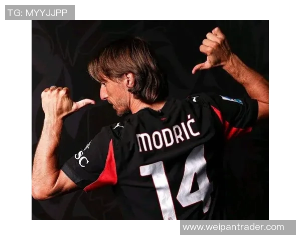 意甲球队降级后球迷泪崩事件回顾与情感共鸣