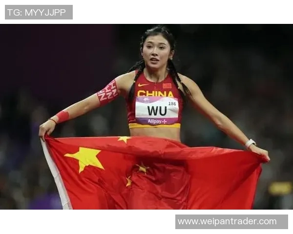 深圳羽毛球队在世界锦标赛积分榜上以97分稳居第一名展现强劲实力